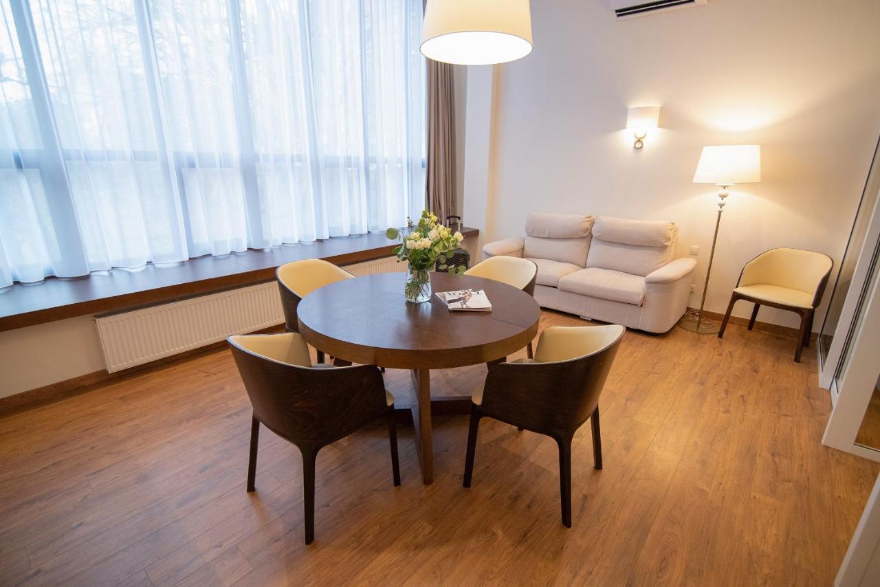 W Sercu Krakowa Aparthotel Cracóvia Exterior foto